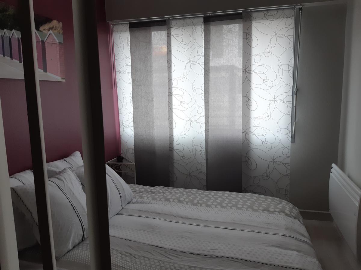 Apartmán Lv Chasles Chartres Exteriér fotografie